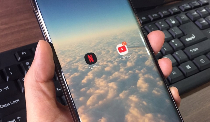 넷플릭스로 드라마 보고 유튜브로 뉴스를 보는 시대다.