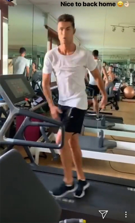 '노쇼' 논란 이후 호날두가 개인 인스타그램에 올린 영상. 컨디션 난조라는 구단 측 설명과 다르게 운동을 하며 즐거워하는 모습이어서 공분을 키웠다. 현재는 삭제된 상태다.