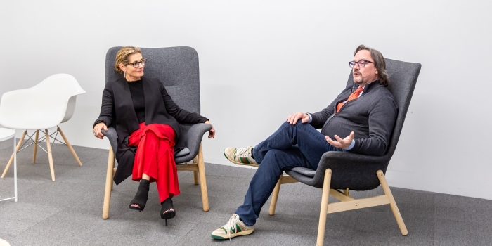 콘텐츠마케팅아시아포럼을 통해 (왼쪽부터)로버트 로즈 콘텐츠마케팅인스티튜트 콘텐츠 전략 총괄·다이앤 디 코스탄조 메레디스그룹 부대표는 대다수의 기업이 스토리텔링을 하는 게 아닌 스토리셀링을 하고 있다고 지적했다.