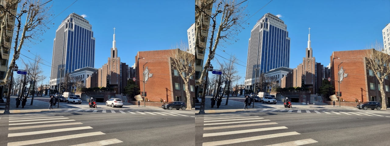 다른 그림 찾기. AI 지우개를 써봤다. 감쪽같지는 않다.