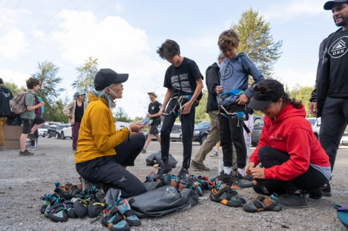 캐나다 브리티시 컬럼비아 주 스쿼미시에서 진행한 아크테릭스 유소년 아카데미 현장. 사진=ARC'TERYX 블로그 제공