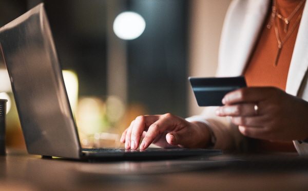 “얼른 내 돈 가져가시오”