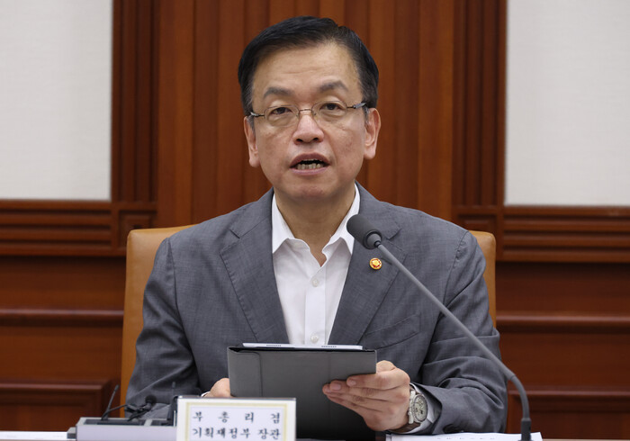 최상목 경제부총리 겸 기획재정부 장관은 7일 오전 경제관계장관회의를 열고 ‘위메프·티몬 사태 추가 대응방안 및 제도개선 방향’을 발표했다. 사진=뉴시스.