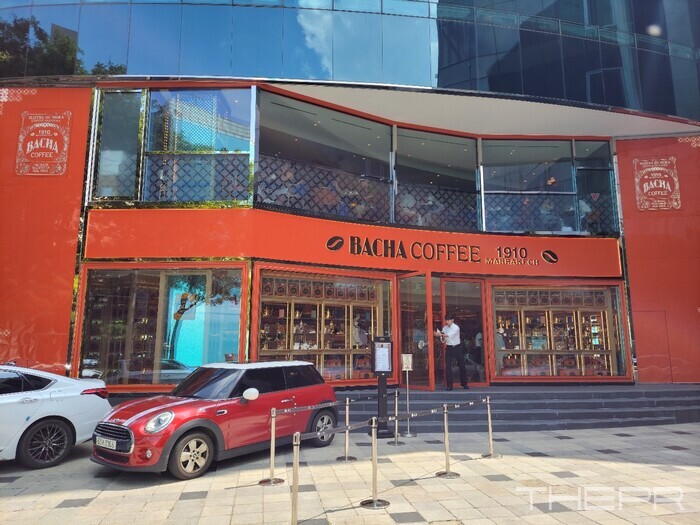 서울 청담동 바샤커피 플래그십 스토어 전경. 사진=김병주 기자.