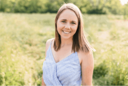 아워 오일리 하우스 운영자 로라 애셔. 사진=Our Oily House 공식 홈페이지 캡처.