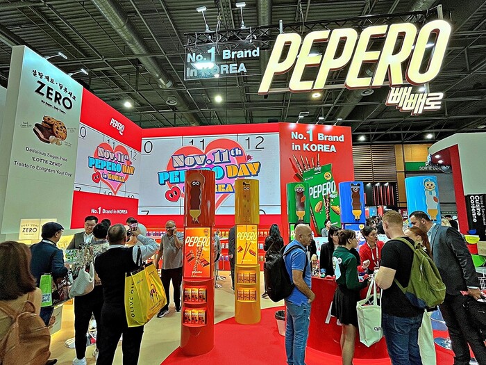 롯데웰푸드는 시알 파리 2024에서 ‘빼빼로’와 ‘제로(ZERO)’ 제품을 중심으로 부스를 운영했다. 사진=롯데웰푸드
