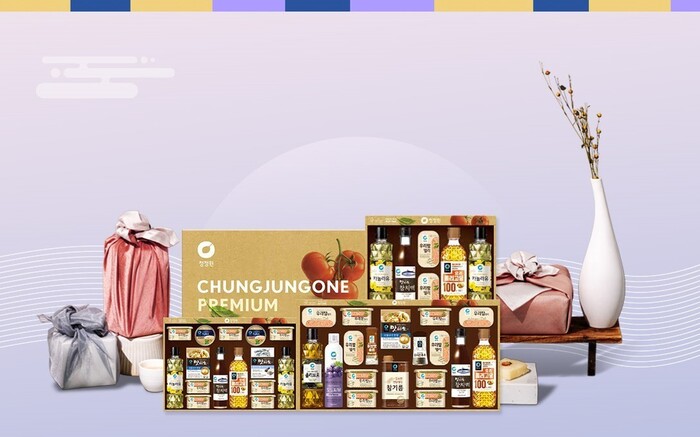 대상 청정원이 설 명절을 앞두고 가성비와 가심비, 친환경 요소까지 모두 잡은 ‘2025 설 선물세트’를 출시했다고 6일 알렸다. 사진=대상 제공