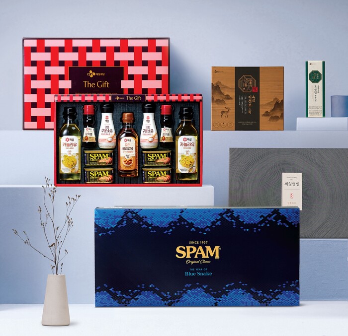 CJ제일제당이 6일 선보인 2025 설 선물세트. 사진=CJ제일제당 제공