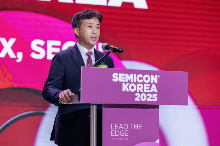 곽노정 사장이 링크드인에 올린 사진