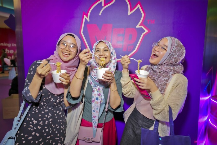 지난 15~18일 쿠알라룸푸르 중심가에 위치한 대형 복합 쇼핑몰 선웨이 피라미드(Sunway Pyramid)에서 열린 삼양식품 '맵' 말레이시아 팝업스토어 모습. 해당 팝업스토어에는 4일간 1만5000여명에 달하는 방문객이 방문했다. 사진=삼양식품 제공