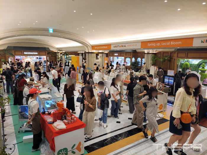 지난 17일 신세계백화점 강남점 지하 1층 '넥스트로컬' 팝업스토어 현장. 사진=김병주 기자