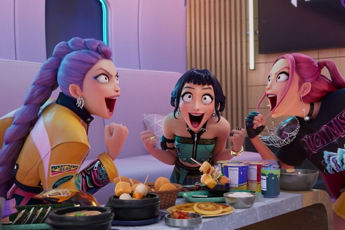 넷플릭스 애니메이션 '케이팝 데몬 헌터스'의 주인공들이 공연을 앞두고 한국 음식을 배불리 먹는 장면은 레딧과 틱톡 등에서 패러디와 챌린지를 낳았다. 사진=넷플릭스 제공
