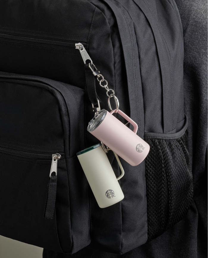 스타벅스코리아가 21일 출시한 미니어처 텀블러 키링. 사진 = 스타벅스코리아 인스타그램